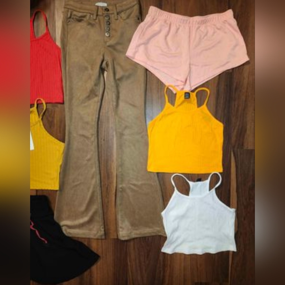 Womens Lot of Sz XS, S, & 0 Clothing, all NWT, NWOT,  Worn Once, & Gently Worn
